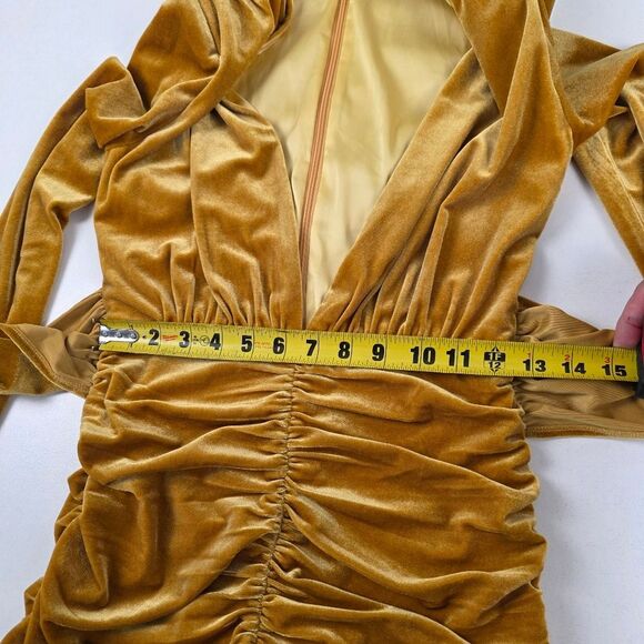 Miss Circle Infinite Love Deep V Velvet Dress Womens‎ Size XS - Picture 8 of 14